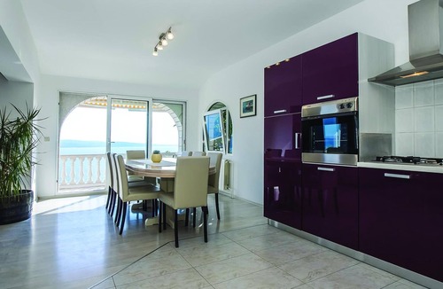 Omis House | Nice home in Omis with sauna