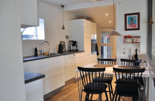 Hasmark Strand House | Nice home in Otterup with WiFi