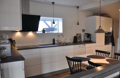 Hasmark Strand House | Nice home in Otterup with WiFi