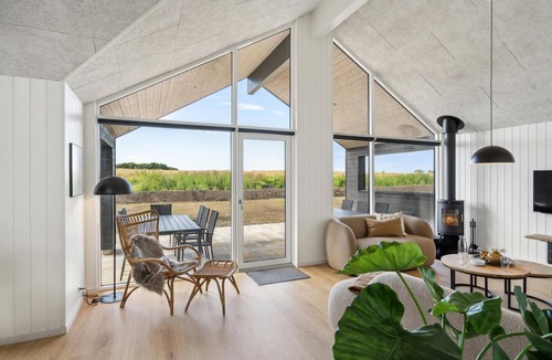 Hasmark Strand House | Nice home in Otterup with sauna
