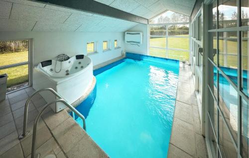 Hasmark Strand House | Nice Home In Otterup With Kitchen