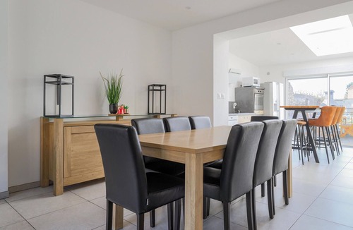 Petite-Synthe House | Nice home in Petite-Synthe with WiFi