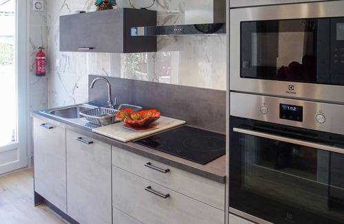 Pierre-Chatel House | Nice home in Pierre-Châtel with WiFi