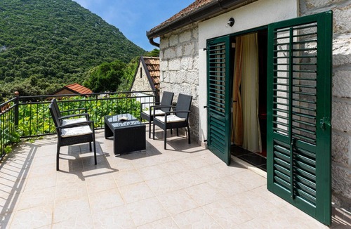 Ploce House | Nice home in Ploce with sauna