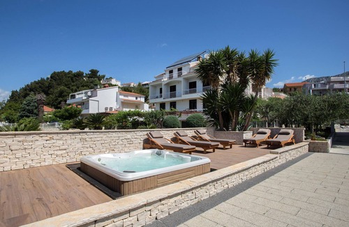 Podstrana House | Nice home in Podstrana