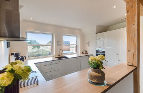 Toftum House | Nice home in Rømø with kitchen