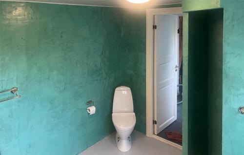 Arnager House | Nice Home In Rønne With Wifi