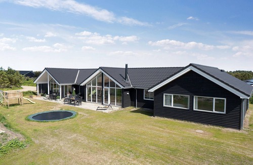 Klegod Strand House | Nice home in Ringkøbing with sauna
