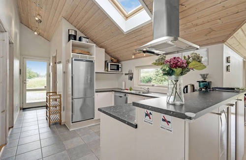 Kramnitse House | Nice home in Rødby with sauna