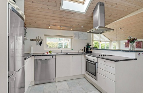 Kramnitse House | Nice home in Rødby with sauna