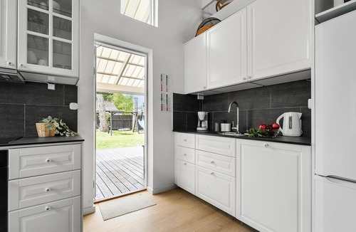 Kramnitse House | Nice home in Rødby with sauna