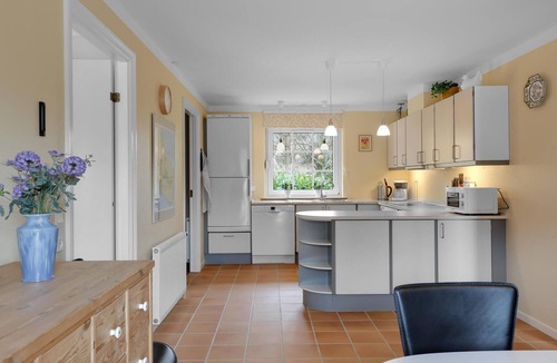Ronne House | Nice home in Rønne with WiFi