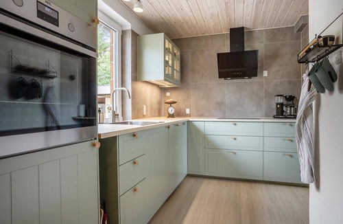 Roslev House | Nice home in Roslev with house sea view