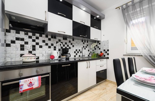 Rovinjsko Selo House | Nice home in Rovinjsko Selo