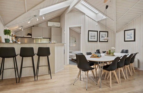 Spodsbjerg House | Nice home in Rudkøbing with sauna