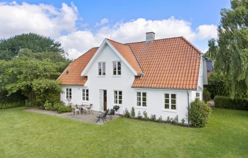 Sønderborg House | Nice Home In Sønderborg With Kitchen