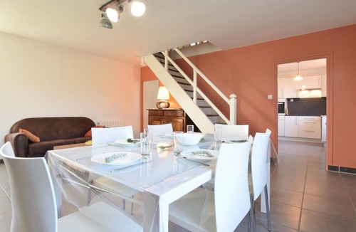Saint-Marcouf House | Nice home in Saint Marcouf with WiFi