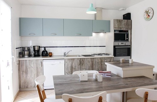 Saint-Roman House | Nice home in Saint Roman