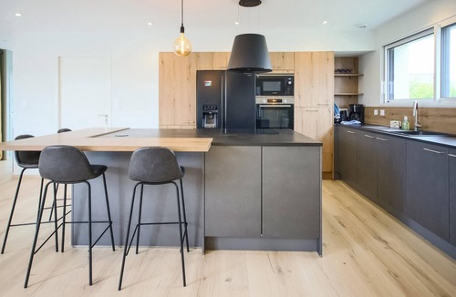 Saint-Pabu House | Nice home in Saint-Pabu