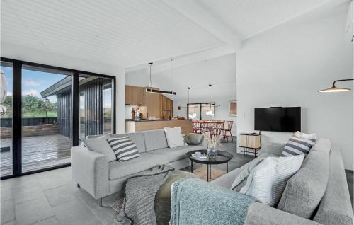 Saltum House | Nice Home In Saltum With Kitchen