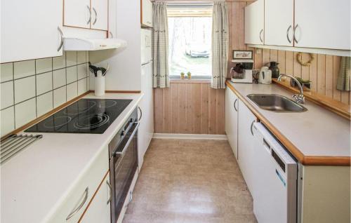 Marup House | Nice Home In Samsø With Kitchen
