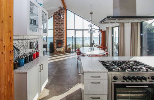 Samsø House | Nice home in Samsø with house sea view