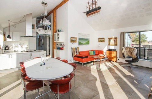 Samsø House | Nice home in Samsø with house sea view