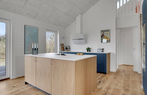 Langemark House | Nice home in Samsø with kitchen