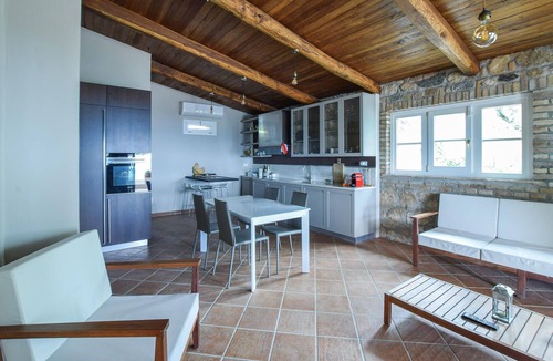 Satriano House | Nice home in Satriano
