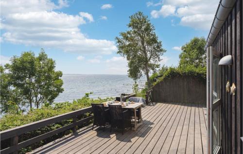 Skarup Fyn House | Nice Home In Skårup Fyn With Wifi