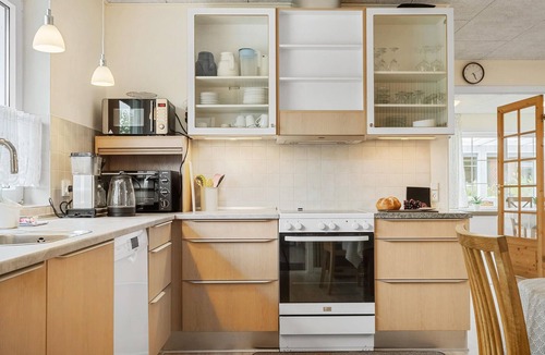 Skjern House | Nice home in Skjern with WiFi