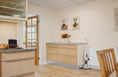 Skjern House | Nice home in Skjern with WiFi
