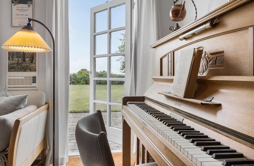 Sønderborg House | Nice home in Sønderborg with kitchen