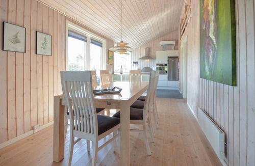 Spøttrup House | Nice home in Spøttrup with sauna