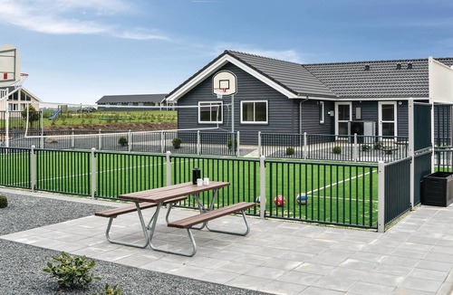 Lihme House | Nice home in Spøttrup with sauna