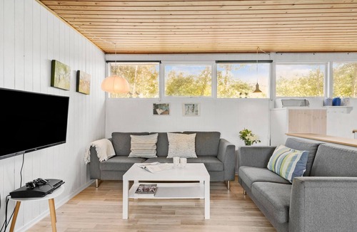Store Fuglede House | Nice home in Store Fuglede with WiFi