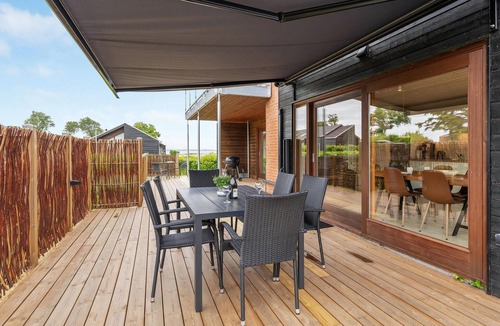 Stubbekobing House | Nice home in Stubbekøbing with WiFi