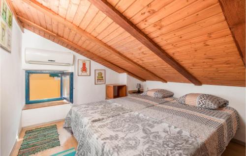 Susak House | Nice Home In Susak With House A Panoramic View