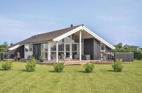 Skovmose House | Nice home in Sydals with sauna