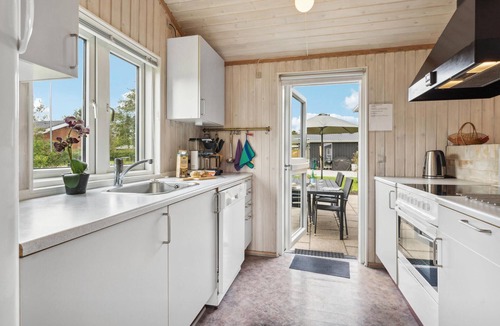Skovmose House | Nice home in Sydals with WiFi
