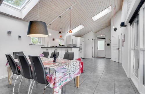 Skaven Strand House | Nice home in Tarm with sauna