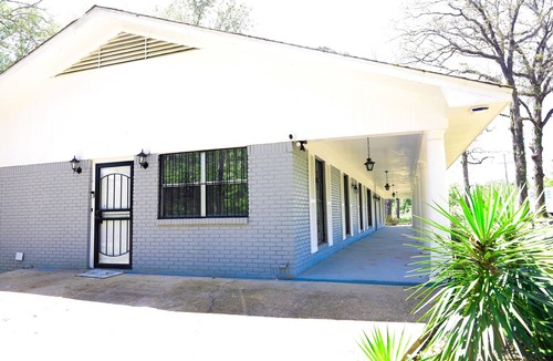Tougaloo House | Nice Home in the Luxurious Lakeover Community
