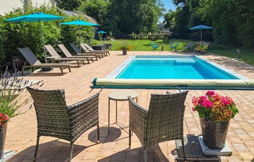 Thierville House | Nice Home In Thierville With Heated Swimming Pool