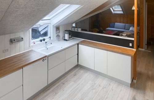 Thyholm House | Nice home in Thyholm with kitchen