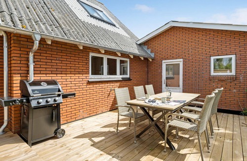 Thyholm House | Nice home in Thyholm with WiFi