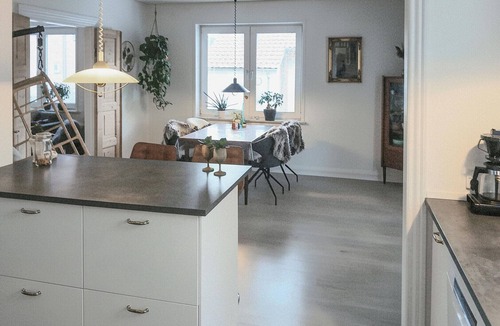 Hvidbjerg House | Nice home in Thyholm with WiFi