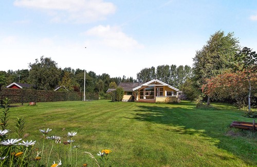 Tisvildeleje House | Nice home in Tisvildeleje with sauna