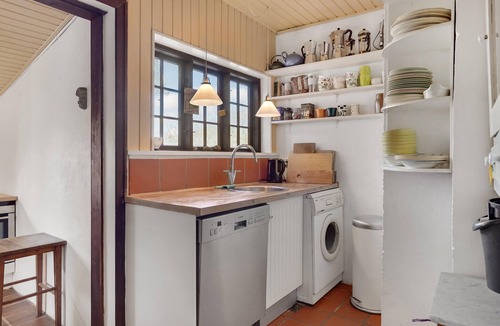 Skygge House | Nice home in Tørring with WiFi