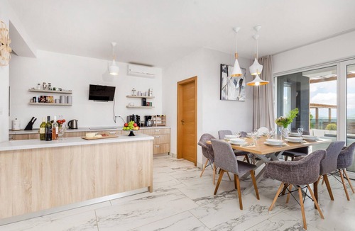Udbina House | Nice home in Udbina with sauna