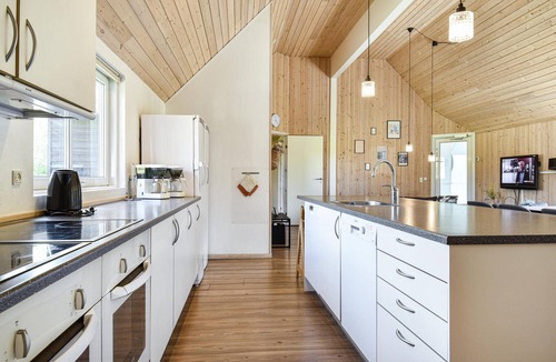 Nørre Fjand House | Nice home in Ulfborg with WiFi